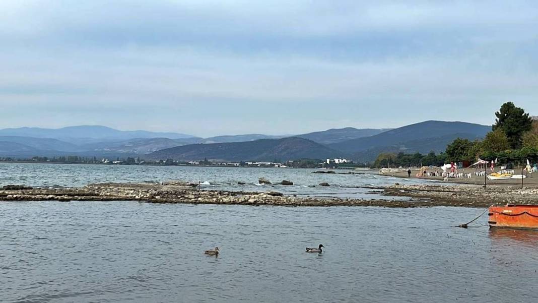 Kuraklık, iki bin yıllık tarihi eseri ortaya çıkardı 2